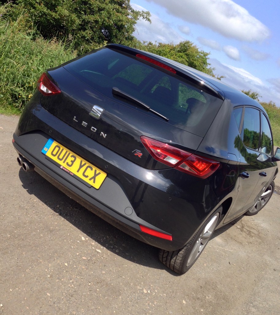 2013 SEAT Leon FR 02