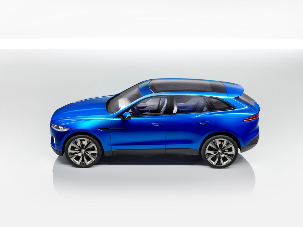 Jaguar C-X17 Concept 002