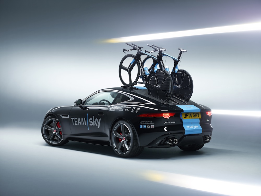 2014 Jaguar F-Type R Team Sky S20C 03