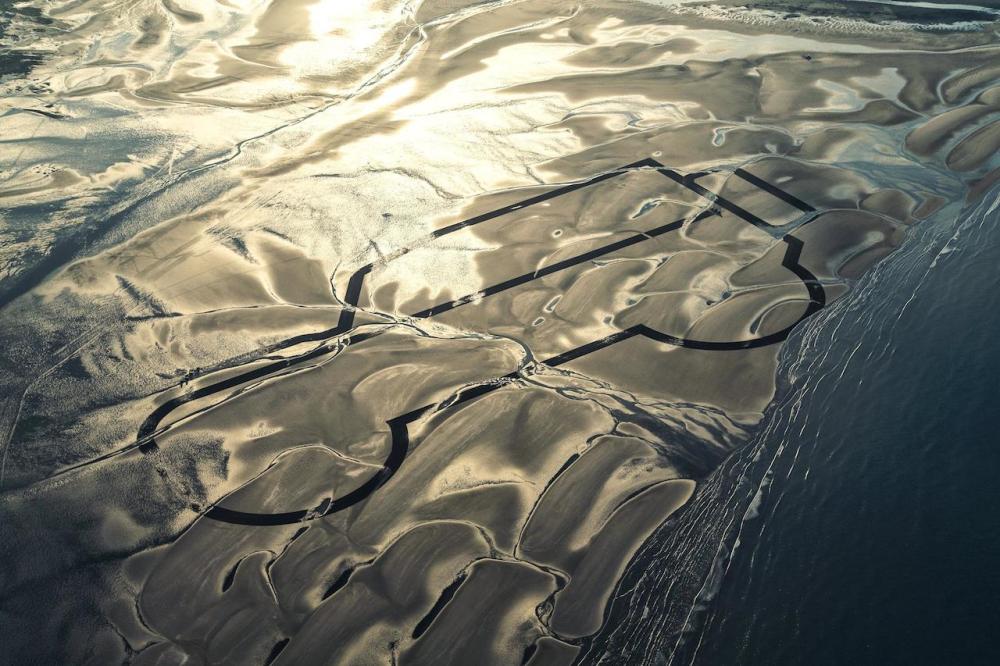 2015 Land Rover Defender 001