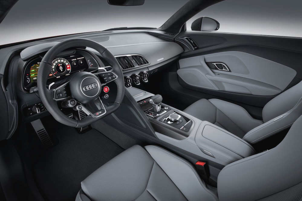 2015 New Audi R8 V10 Plus Interior