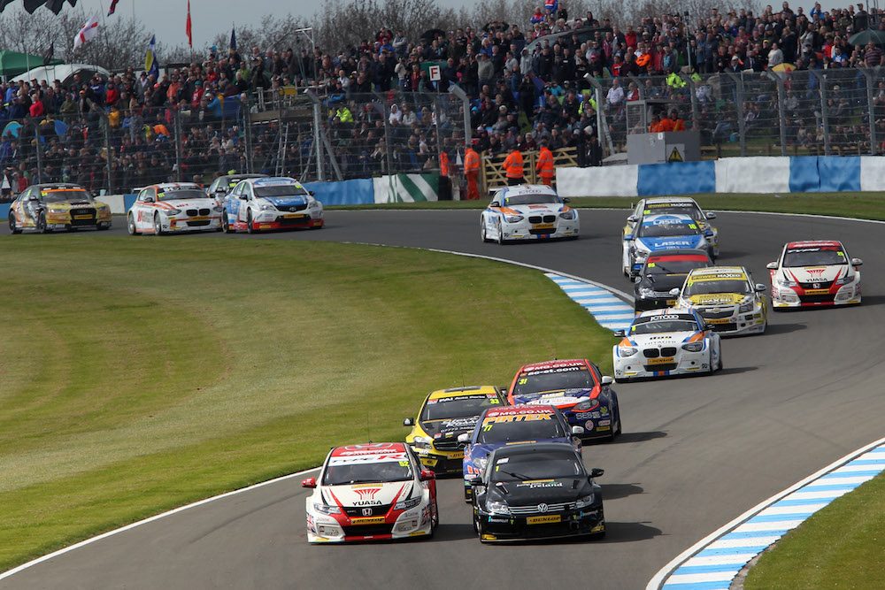 2015 BTCC Donington Park 001