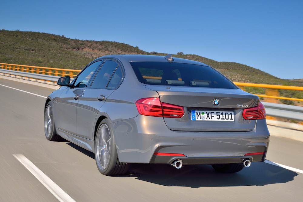2015 BMW 3-Series 003
