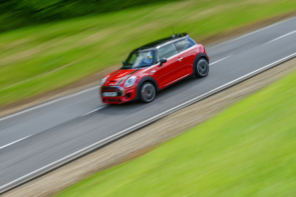 (C) SMMT 2015 MINI Hatch John Cooper Works 008