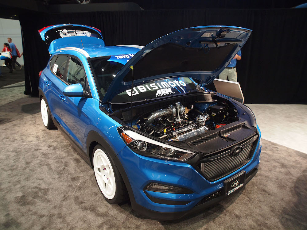 2015 SEMA Hyundai Tucson Bisimoto 001