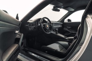 2016 Porsche 911 R Interior