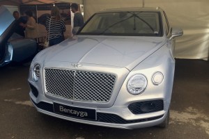 2016 Goodwood FoS Bentley Bentayga