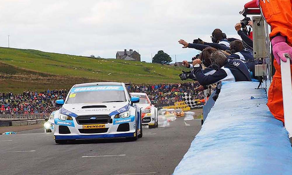 2016 BTCC Knockhill (C) Subaru UK
