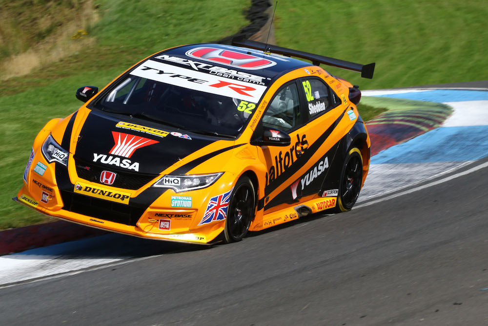 2016 BTCC Knockhill 004 (C) Honda UK