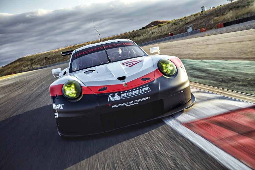 2017 Porsche 911 RSR