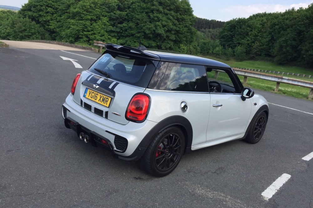 2017 MINI John Cooper Works Challenge