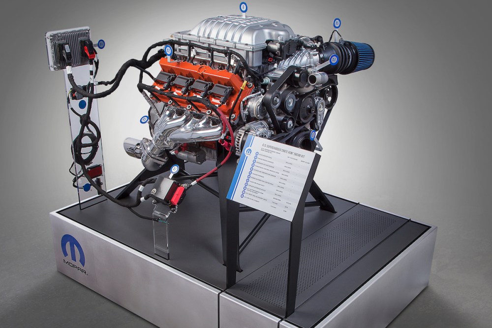 2017 Mopar Hellcrate Engine