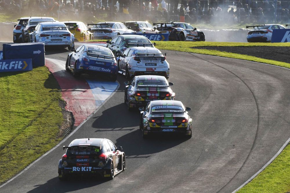 BTCC 2019 Knockhill Recap
