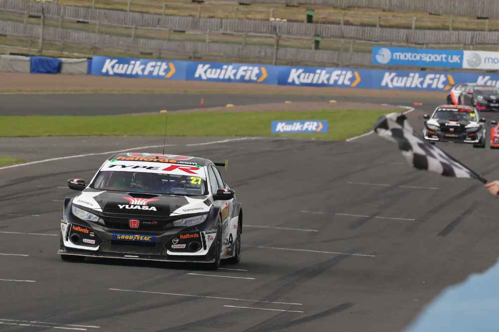 BTCC 2020 Knockhill Highlights