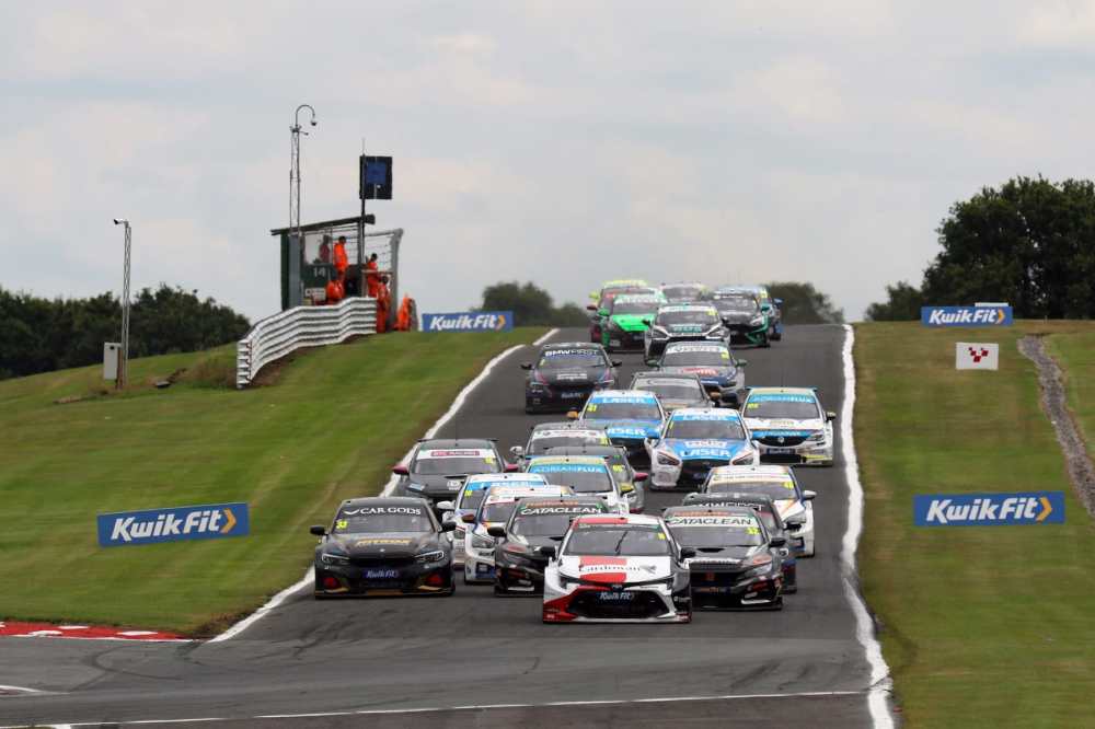 BTCC 2021 Oulton Park