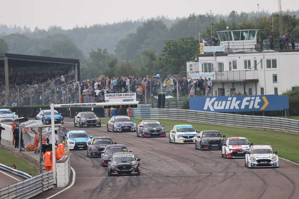 BTCC 2021 Thruxton 2